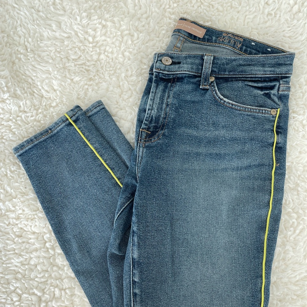 7 for all Mankind “The Ankle Skinny” Jeans, Like New. Size 30